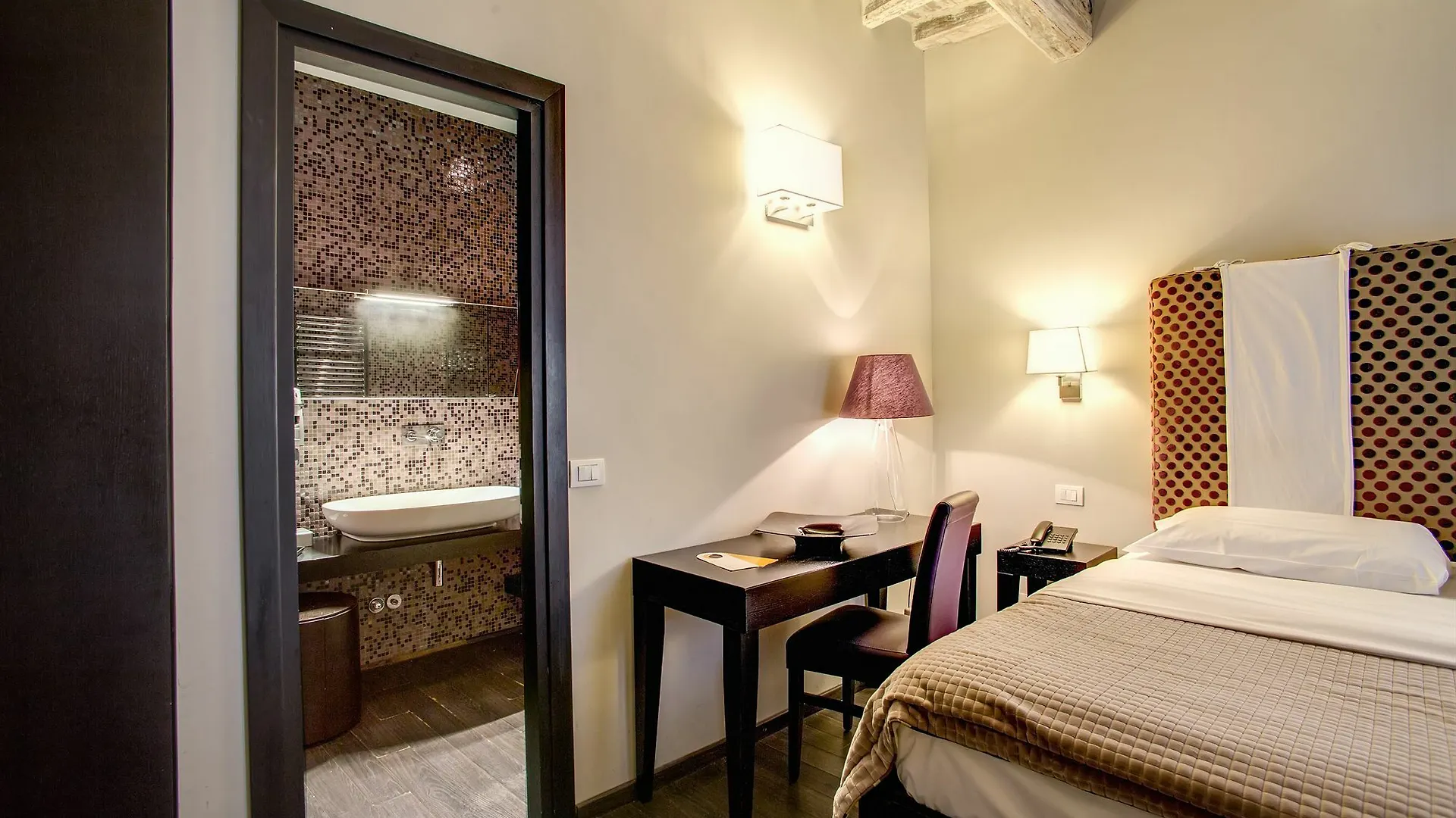 Trevi B&B Roma 3*, روما إيطاليا